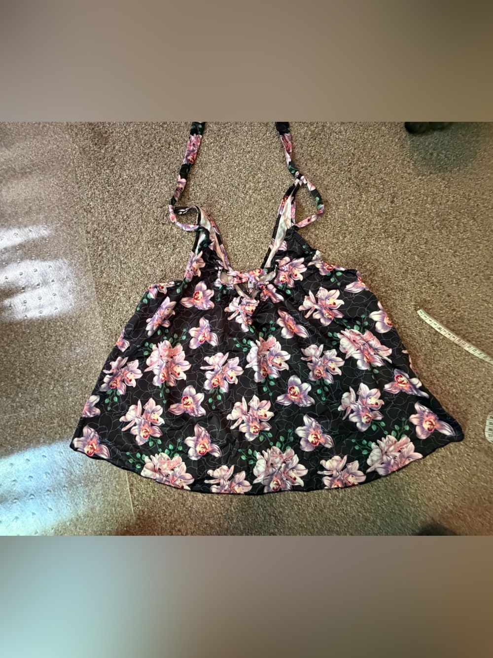 Vixxon Floral Halter Tank Top